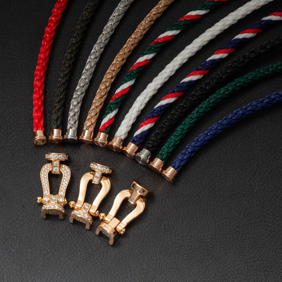 GlowFORCE LARGE HORSESHOE NO DIAMOND BRACELET GOLD