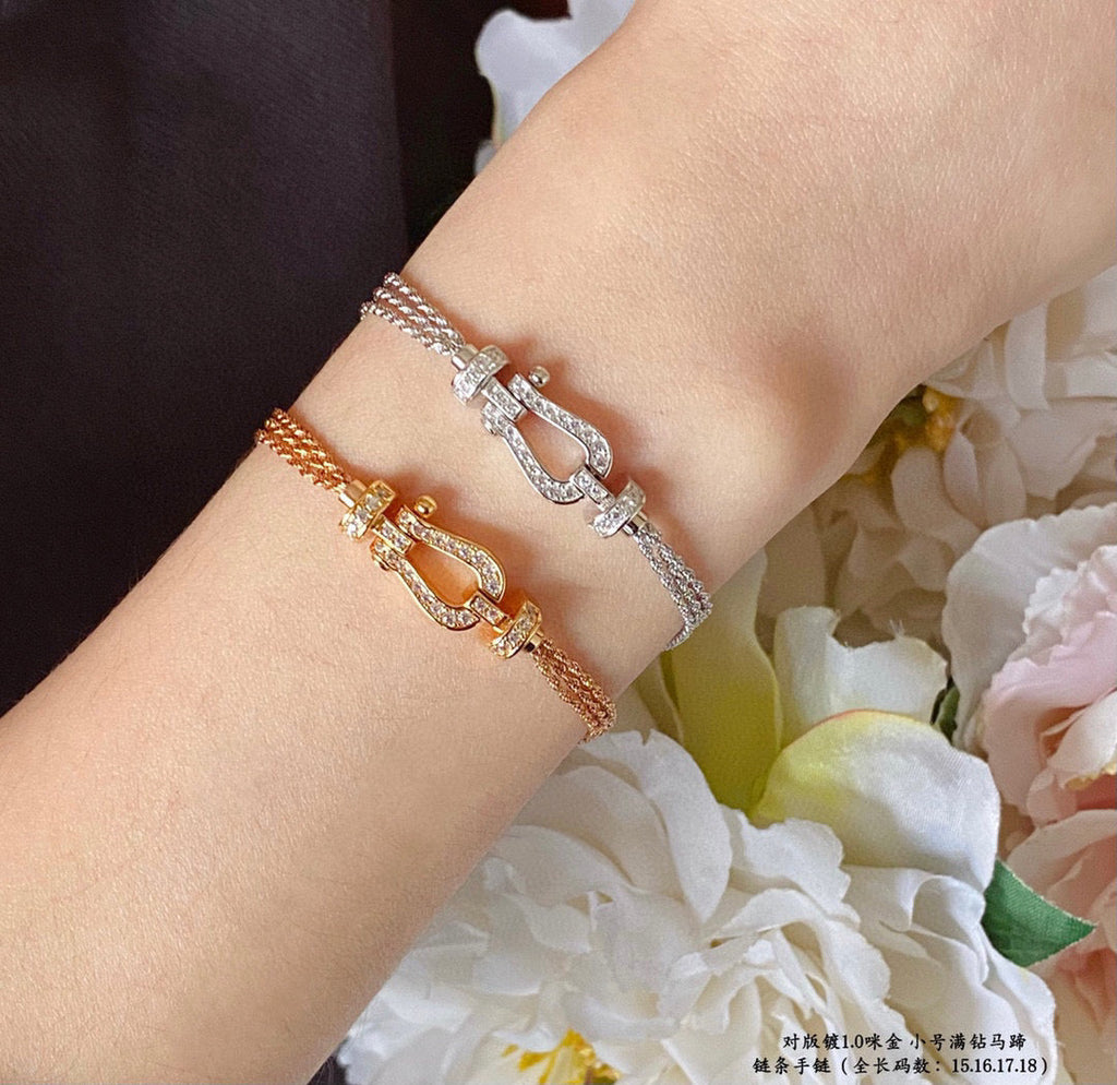 GlowFORCE SMALL HORSESHOE  DIAMOND CHAIN ROPE BRACELET