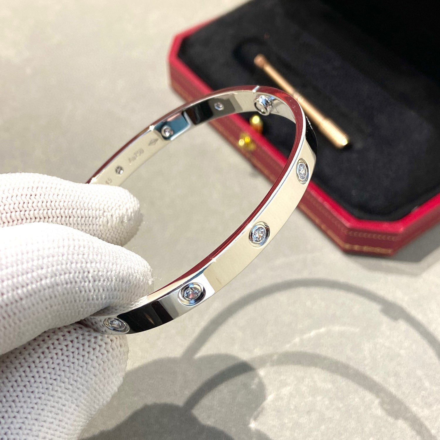 GlowLOVE BRACELET 6.1MM 10 DIAMONDS