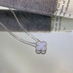 GlowCLOVER 15MM BLUE CHALCEDONY NECKLACE SILVER
