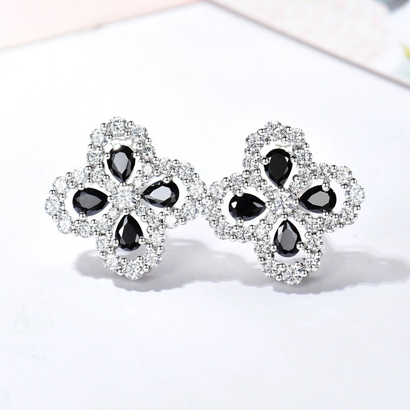GlowLOOP EARRINGS FULL MOTIF DIAMOND 16MM