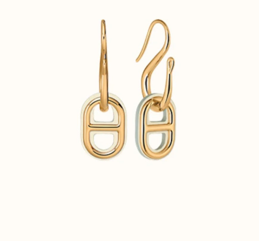 GlowHM O'MAILLON GOLD EARRINGS