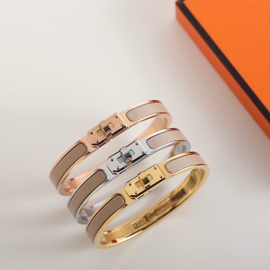 GlowHM KELLY GREY BRACELET