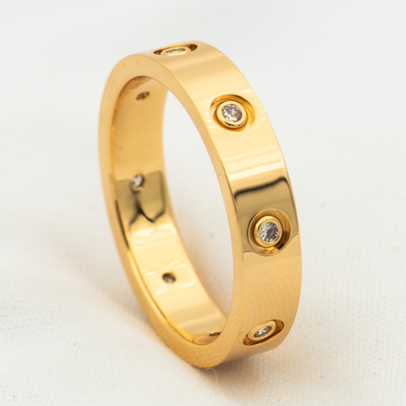 GlowLOVE RING 3.6MM 8 DIAMONDS