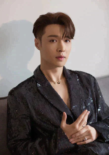 GlowJEUX DE ROSE GOLD DIAMOND NECKLACE