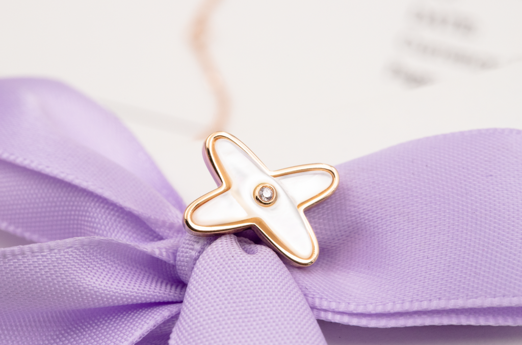 GlowJEUX DE WHITE MOP PINK GOLD DIAMOND EARRINGS