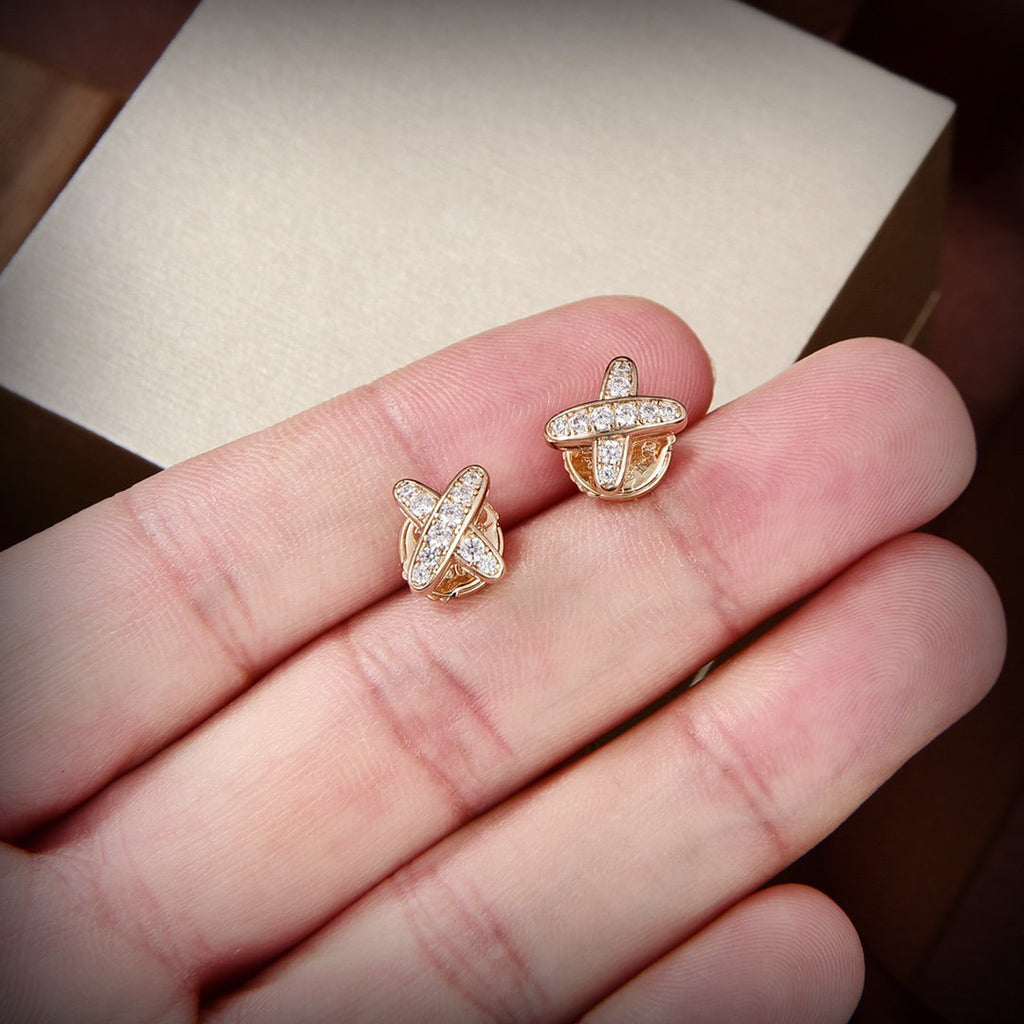 GlowJEUX DE GOLD DIAMOND EARRINGS
