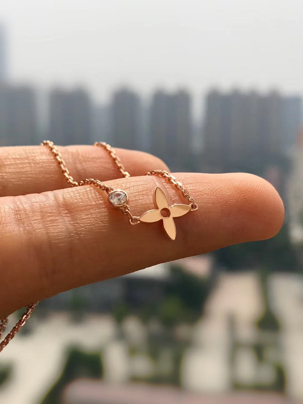 GlowBLOSSOM PENDANT PINK GOLD AND DIAMOND