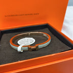 GlowCLASSIC HM CLIC GREEN 8MM ENAMEL BRACELET