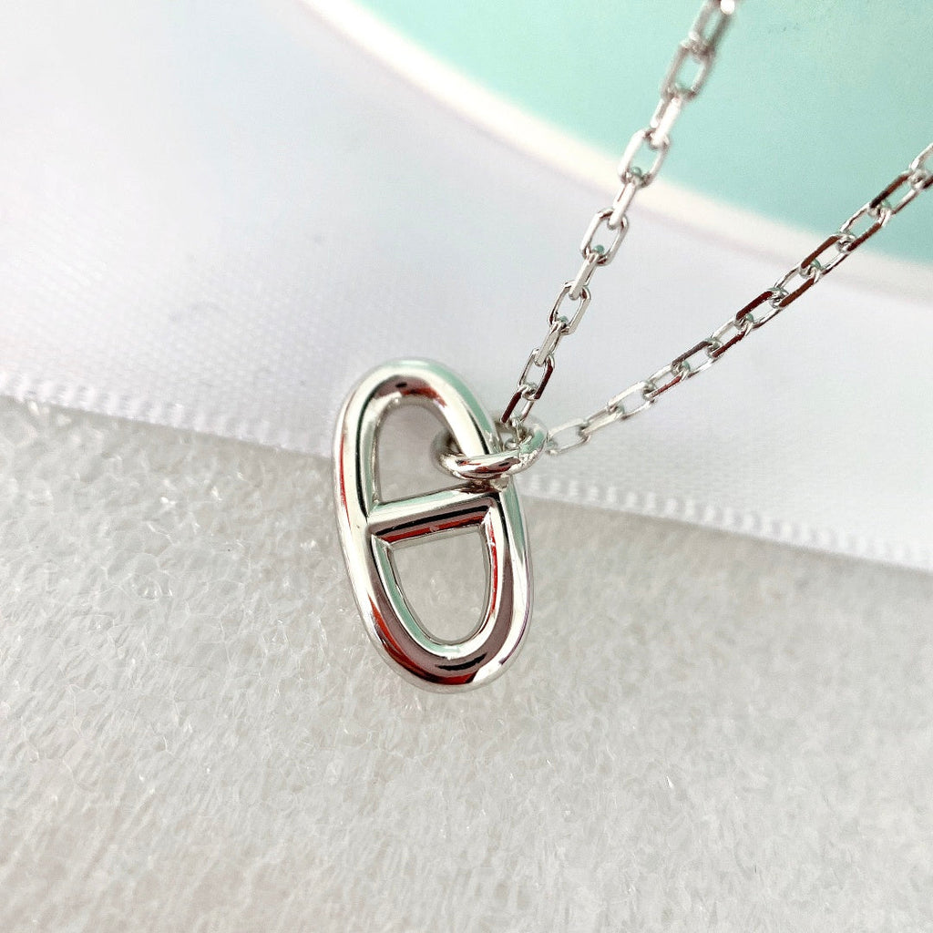 GlowHM PIG NOSE NECKLACE