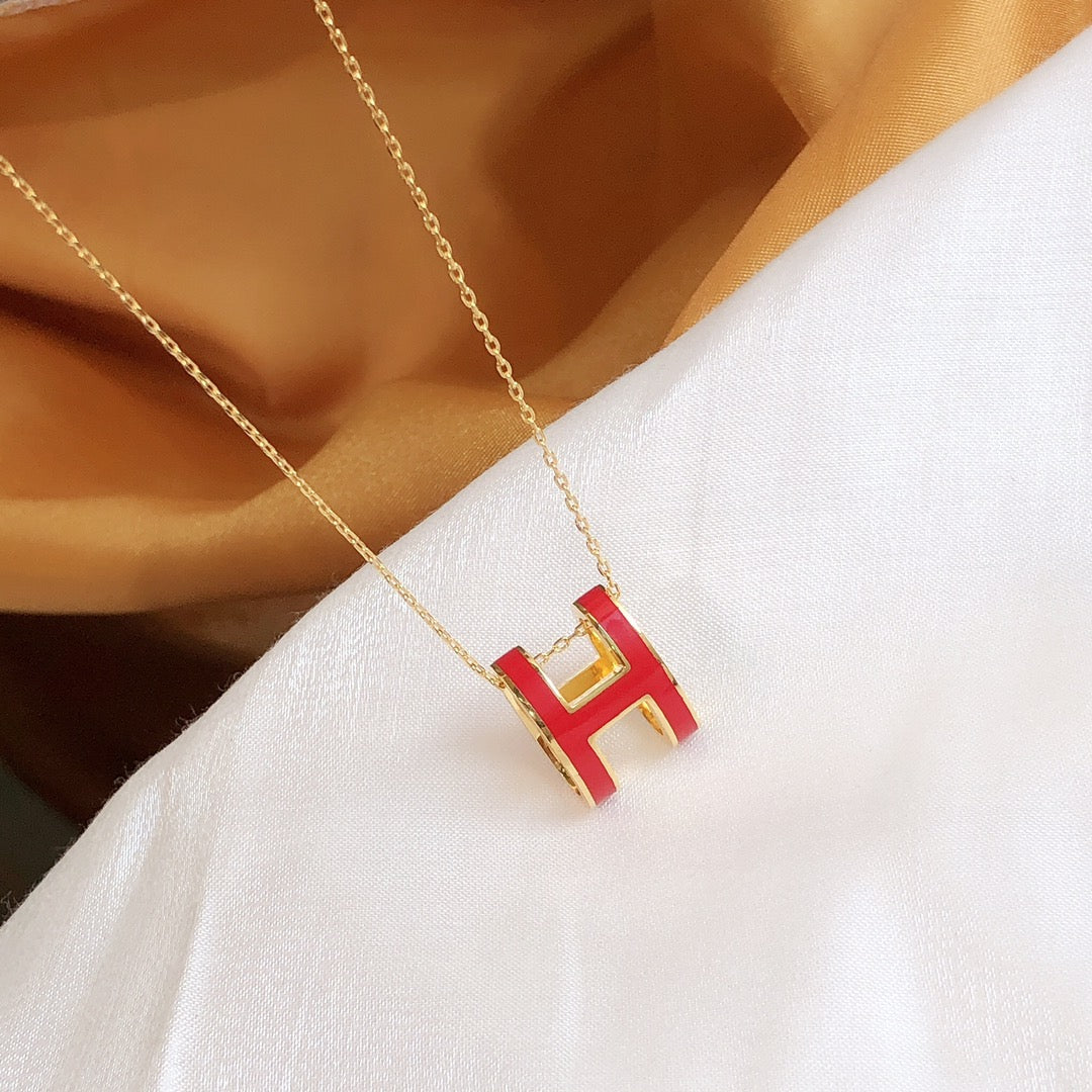 GlowHM CLIC RED ENAMEL GOLD NECKLACE
