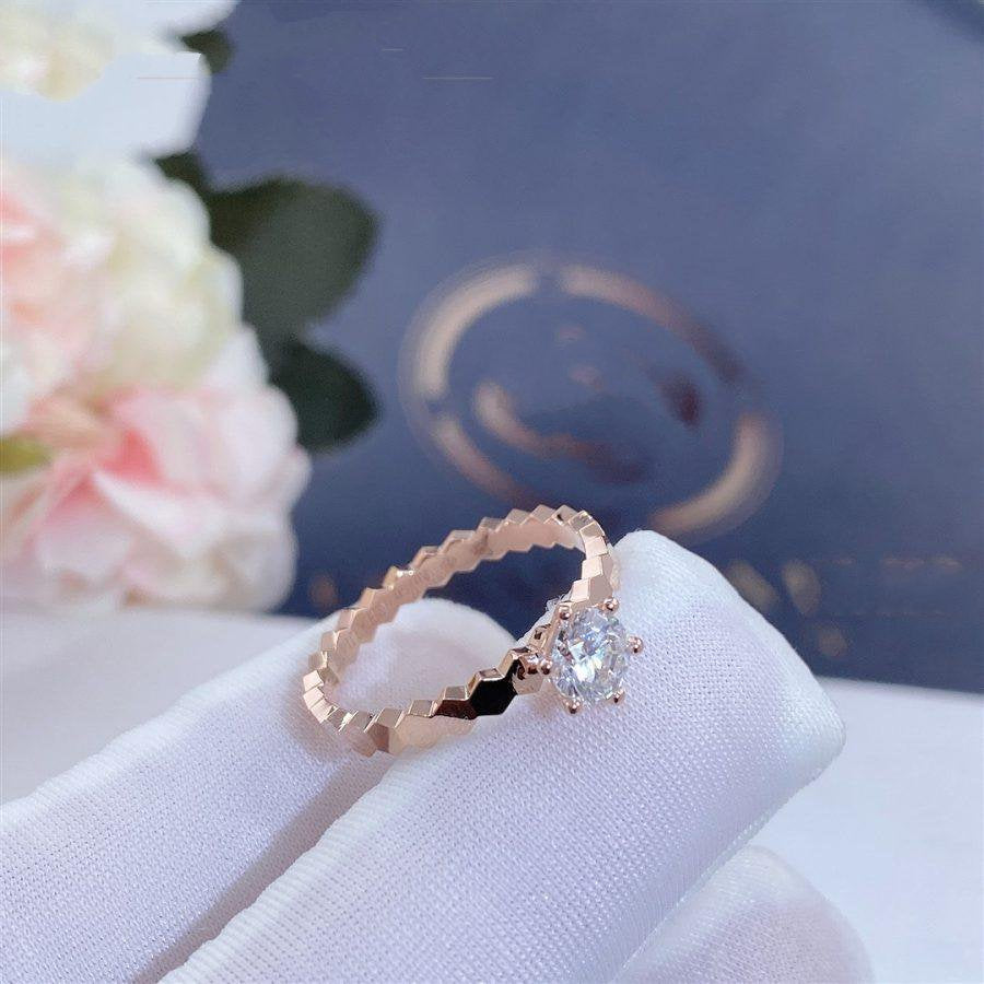 GlowBEE LOVE RING PINK GOLD 1 DIAMOND