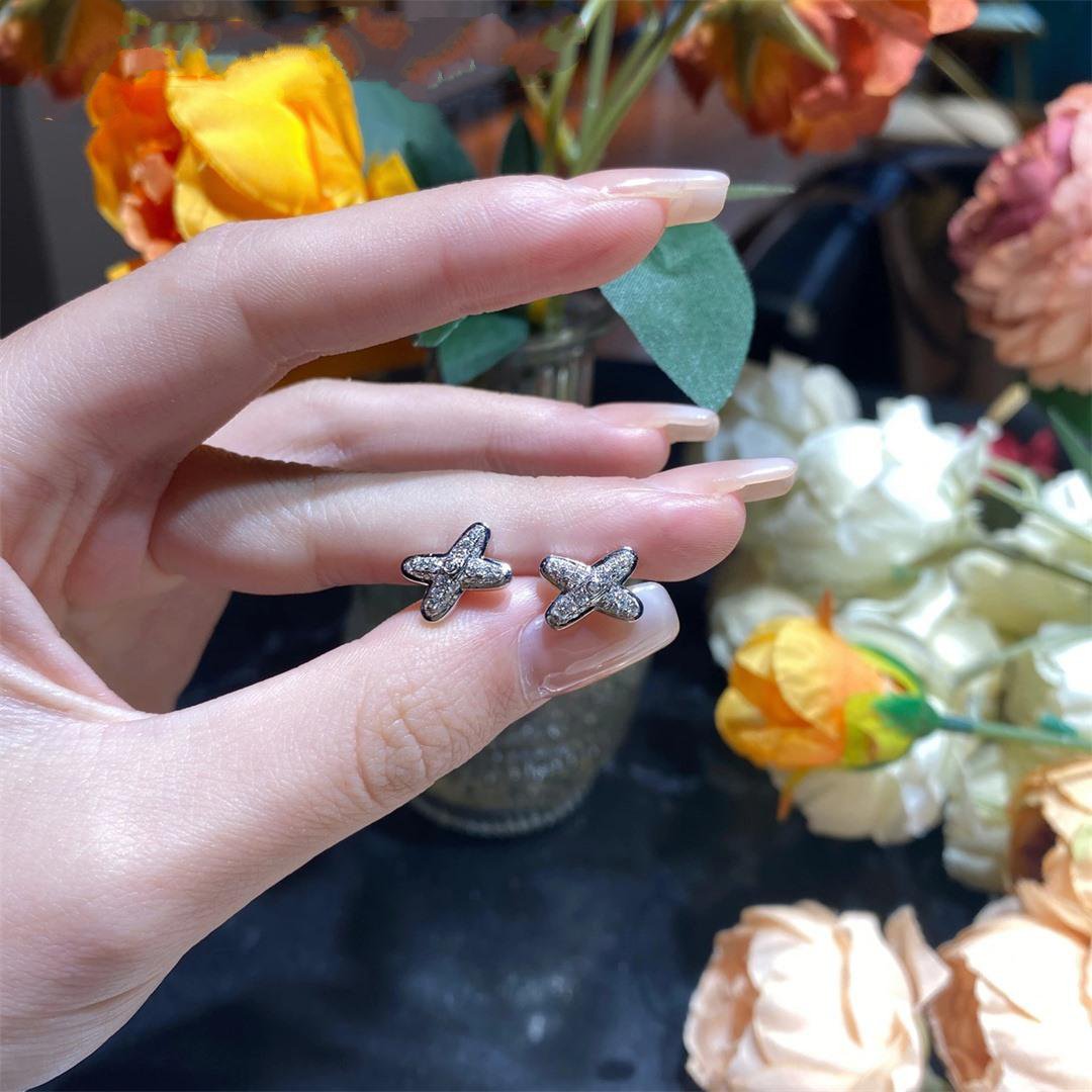 GlowJEUX DE SILVER DIAMOND EARRINGS