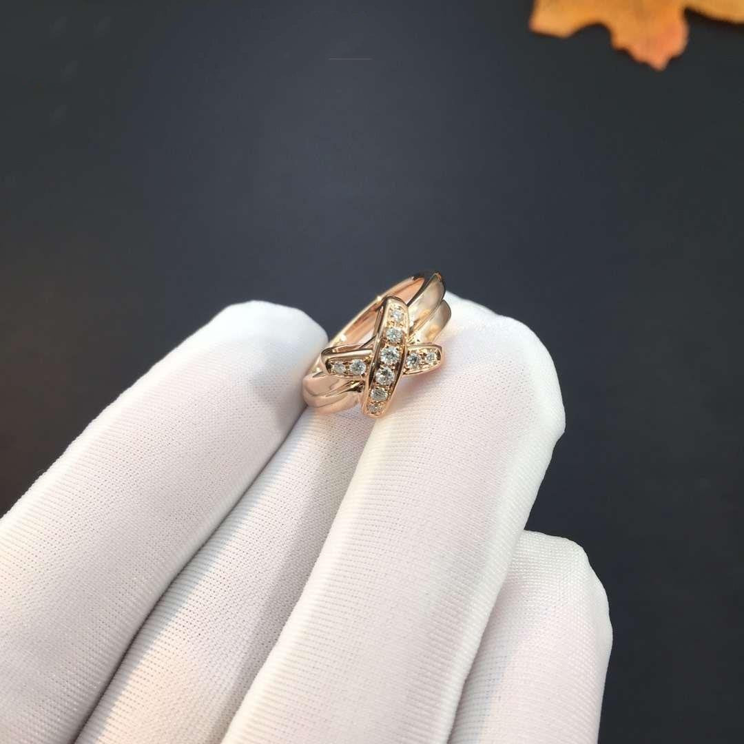 GlowJEUX DE PINK GOLD DIAMOND RING