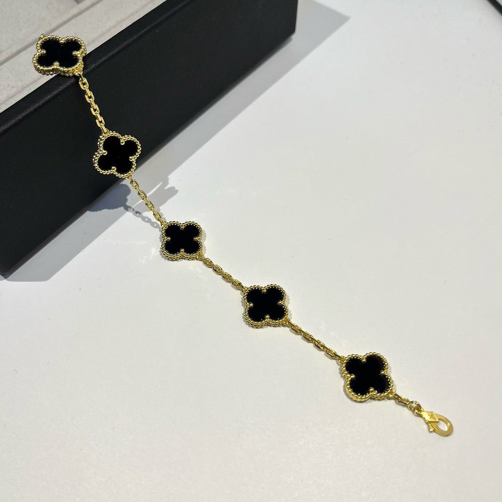 GlowCLOVER  5 MOTIFS BLACK ONYX BRACELET
