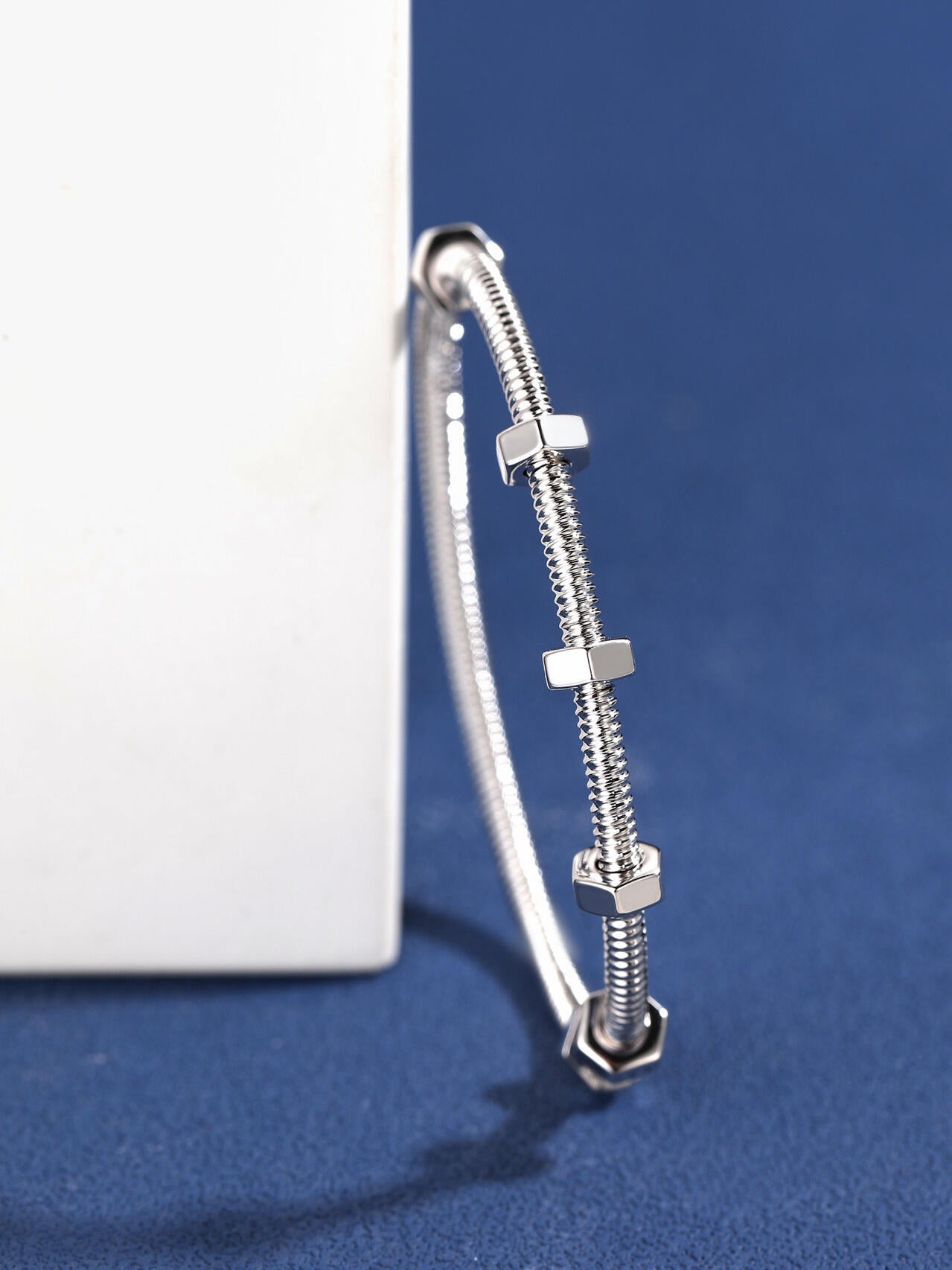 [Glow]CT THREADED BRACELET