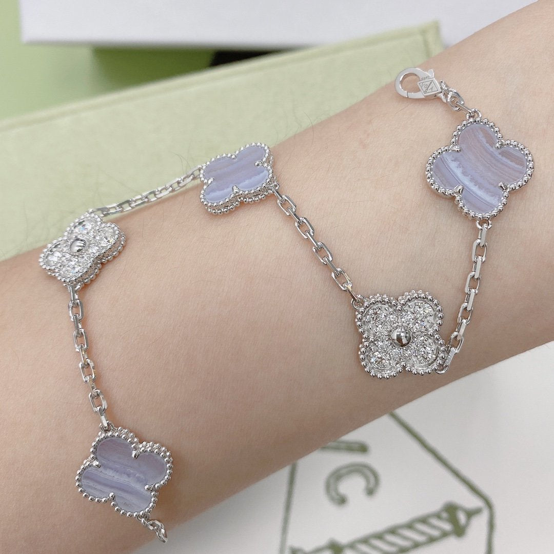 GlowCLOVER  5 MOTIF DIAMOND PURPLE CHALCEDONY BRACELET SILVER