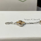 [Glow]CLOVER  5 MOTIFS  CHRISTMAS LIMITED EDITION BRACELET