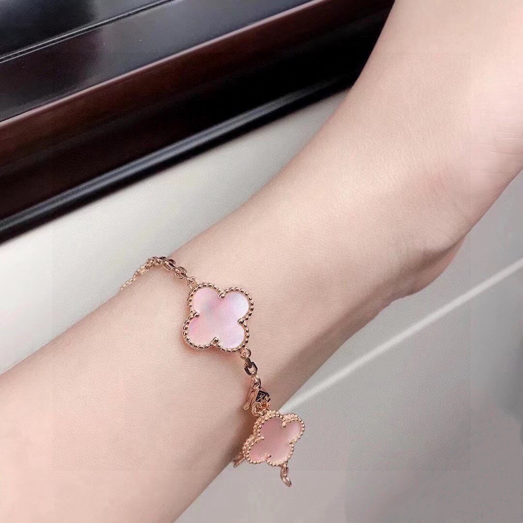[Glow]CLOVER 5 PINK  FRITILLARY BRACELET