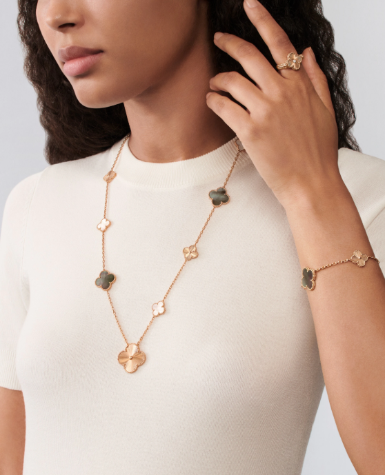 [Glow] 25 NEW CLOVER 15 MOTIFS GRAY MOTHER-OF-PEARL