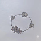 GlowFRIVOLE SILVER 5 FLOWERS BRACELET