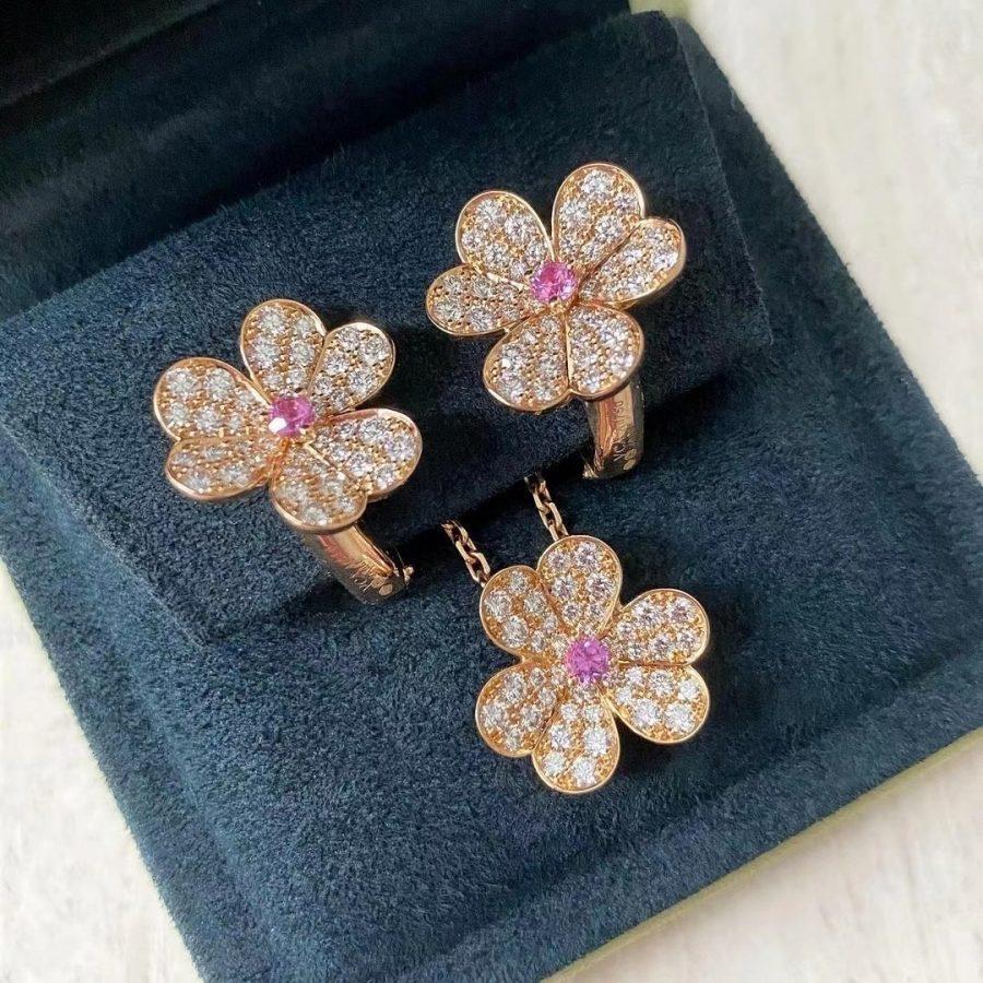 GlowFRIVOLE PINK GOLD FLOWER DIAMOND EARRINGS