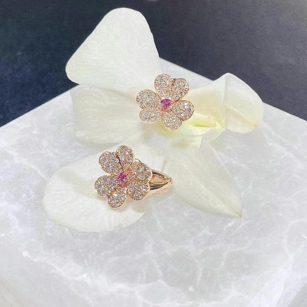 GlowFRIVOLE PINK GOLD FLOWER DIAMOND EARRINGS