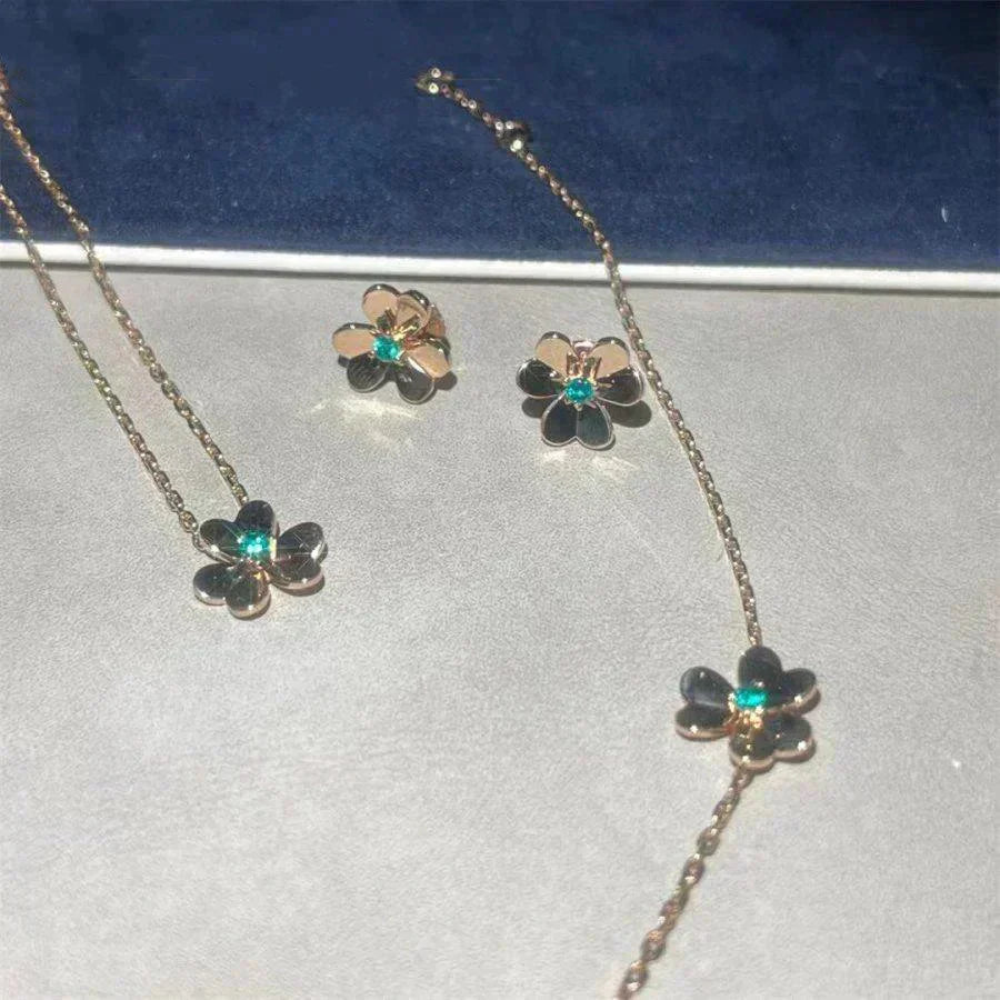 GlowFRIVOLE  FLOWER MALACHITE EARRINGS