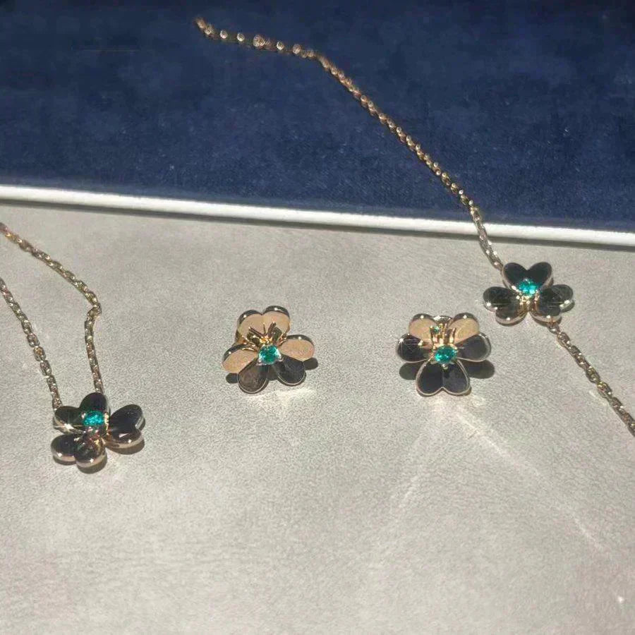 GlowFRIVOLE  FLOWER MALACHITE EARRINGS