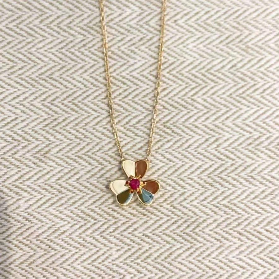 GlowFRIVOLE GOLD FLOWER NECKLACE
