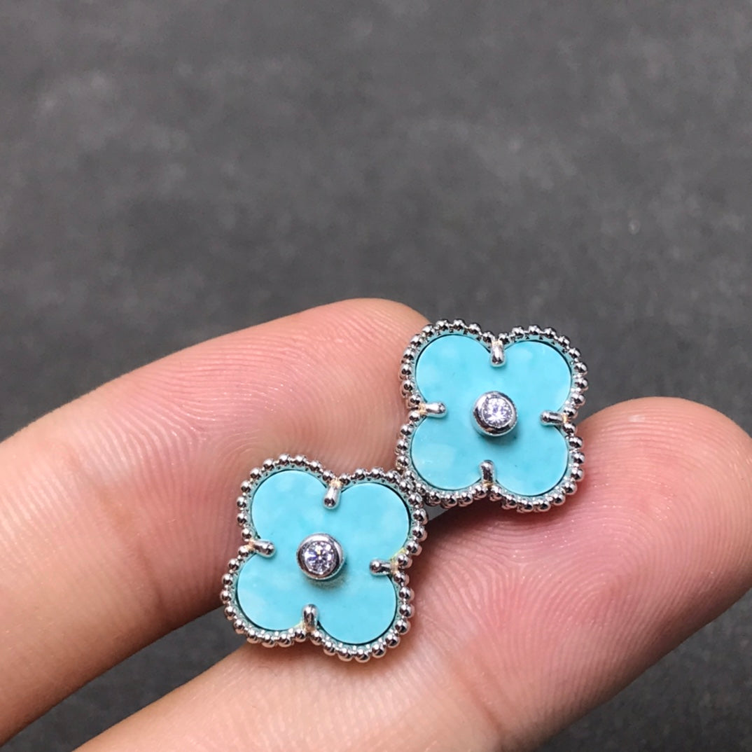 GlowCLOVER 1 DIAMOND BLUE SKY SILVER EARRINGS