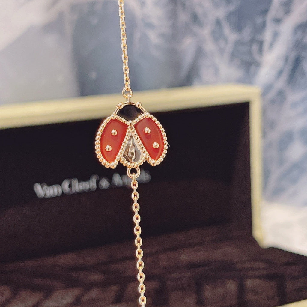 GlowLUCKY SPRING 1 MOTIF PINK GOLD BRACELET