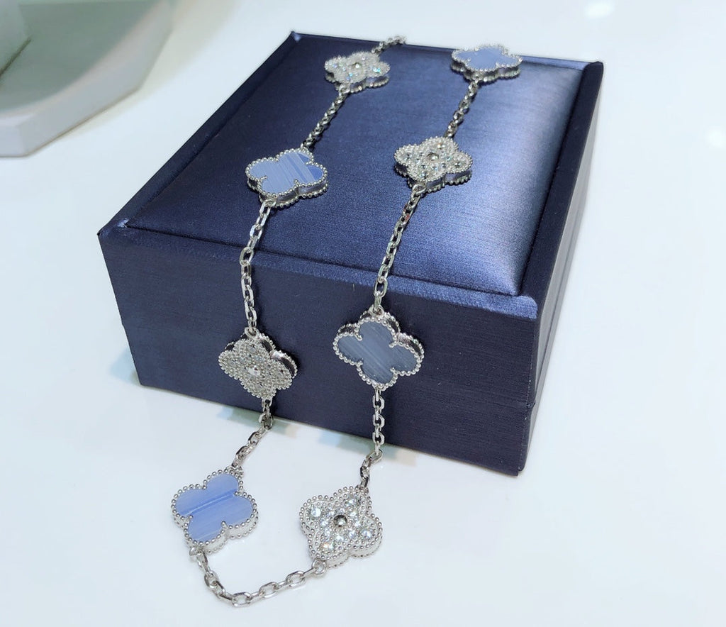 GlowCLOVER 10 MOTIFS CHALCEDONY DIAMONDS SILVER NECKLACE